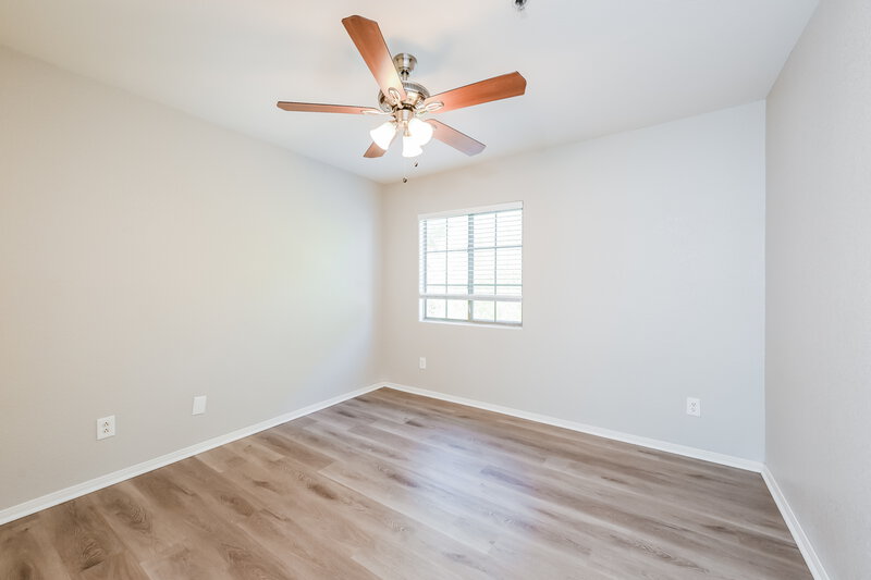 1,870/Mo, 6417 Pine Willows Court North Las Vegas, NV 89084 Bedroom View 2