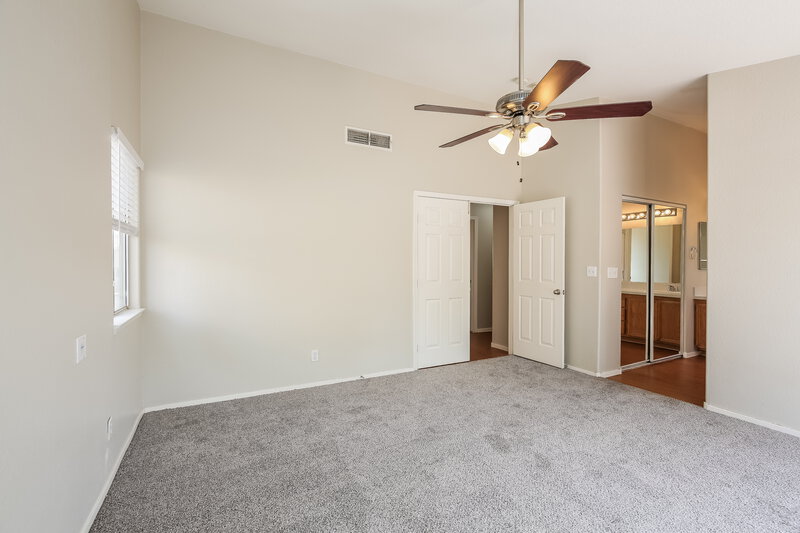 1,990/Mo, 4705 Wild Oak Way North Las Vegas, NV 89031 Main Bedroom View 2