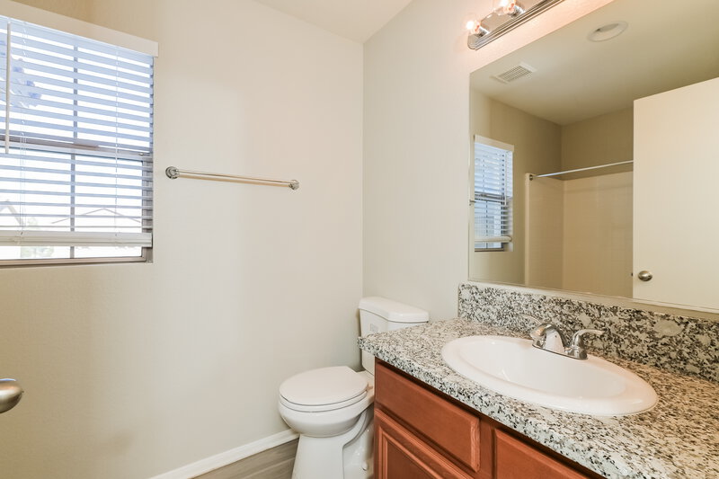 2,085/Mo, 1945 Barrel Oak Avenue North Las Vegas, NV 89031 Bathroom View