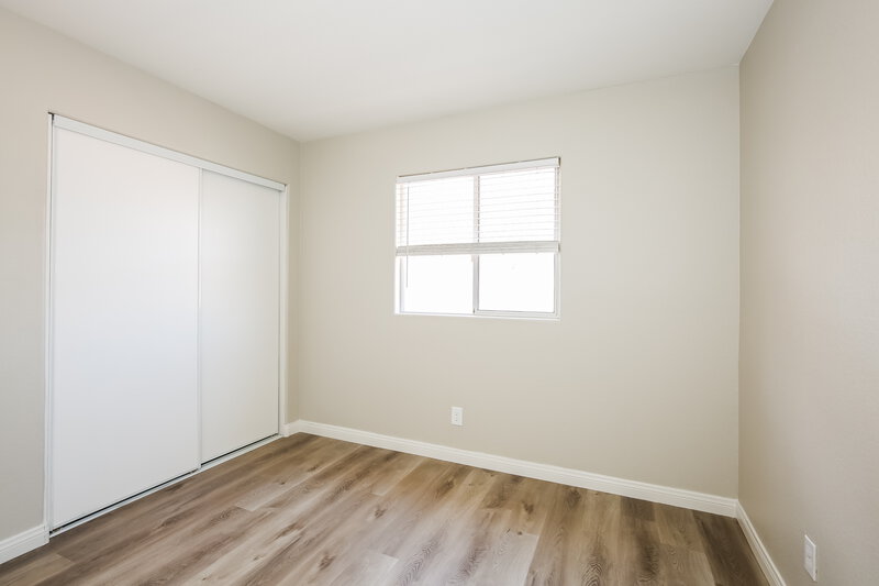 2,090/Mo, 9009 Ballad Avenue Las Vegas, NV 89129 Bedroom View 2