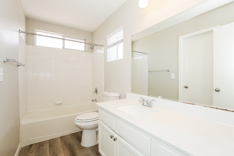 2,090/Mo, 9009 Ballad Avenue Las Vegas, NV 89129 Bathroom View