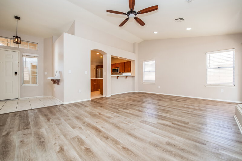 1,930/Mo, 5028 Monte Del Sol Ln North Las Vegas, NV 89031 Living Room View 3