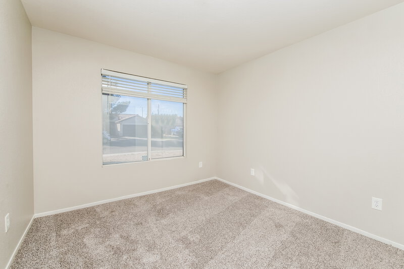 2,140/Mo, 206 Honey Locust Drive North Las Vegas, NV 89031 Bedroom View 2