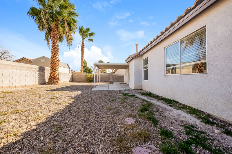 2,140/Mo, 206 Honey Locust Drive North Las Vegas, NV 89031 Rear View 2