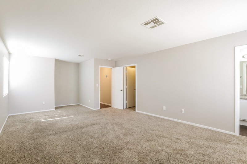 1,790/Mo, 832 Tollbrook Way Henderson, NV 89011 Main Bedroom View