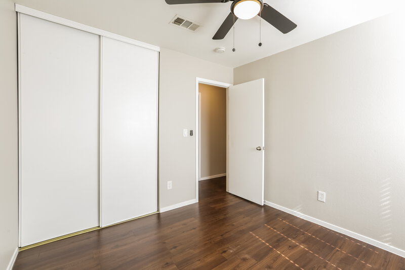 1,790/Mo, 832 Tollbrook Way Henderson, NV 89011 Bedroom View 2