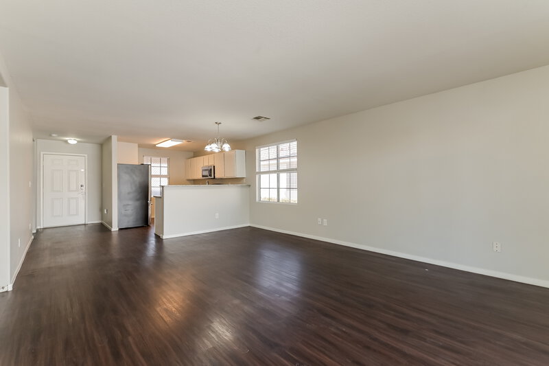 2,015/Mo, 614 Ana Raquel Ave North Las Vegas, NV 89031 Living Room View 2