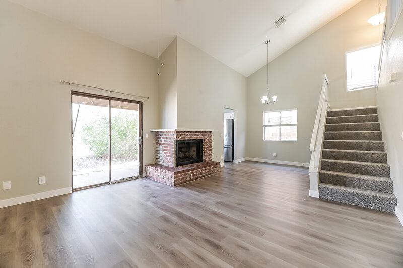 1,815/Mo, 510 Crony Avenue Henderson, NV 89011 Living Room View 4