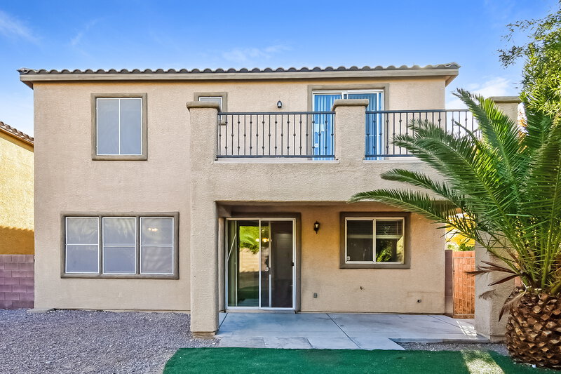 2,315/Mo, 324 Point Loma Avenue North Las Vegas, NV 89031 Rear View 2