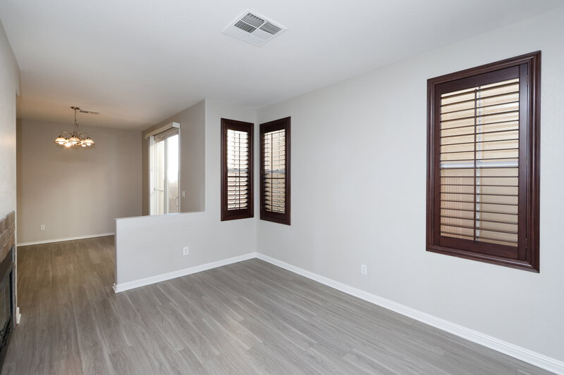 3,040/Mo, 4327 Hera Temple Avenue North Las Vegas, NV 89031 Living Room View