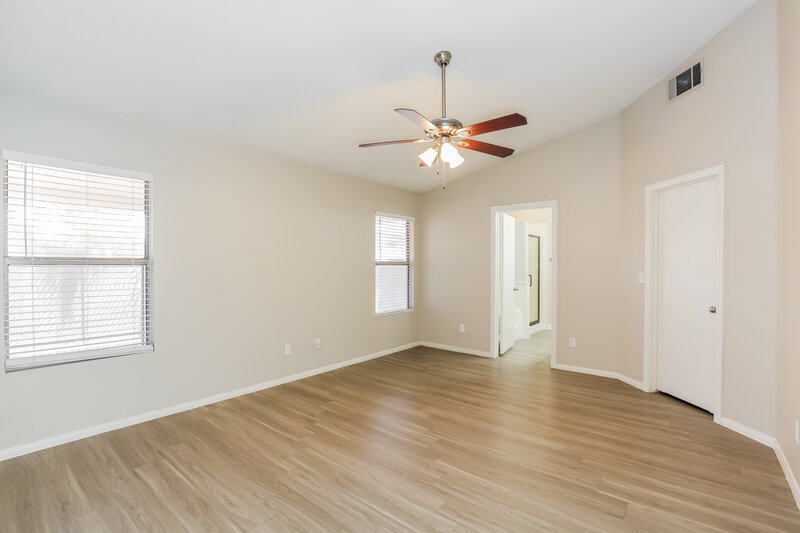 2,870/Mo, 4532 Possum Berry Lane North Las Vegas, NV 89081 Main Bedroom View