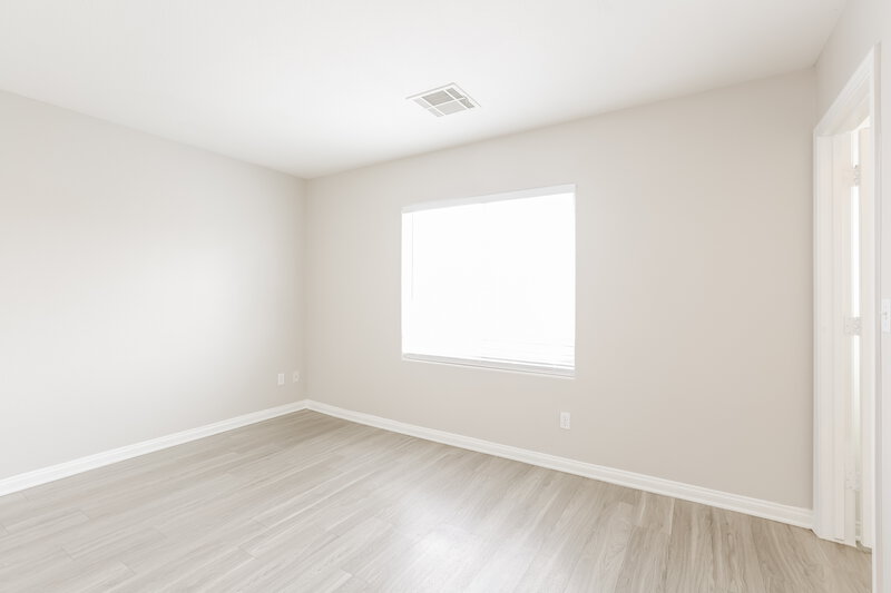 2,250/Mo, 9469 Diamond Bridge Avenue Las Vegas, NV 89166 Bedroom View
