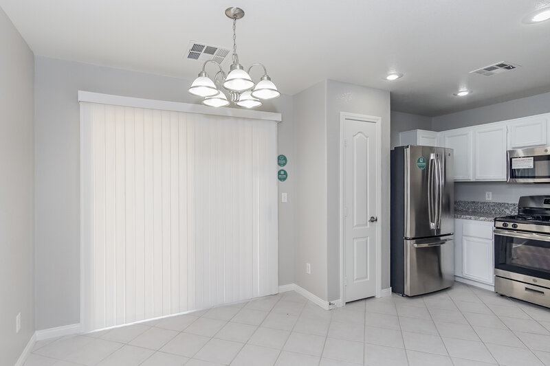 2,055/Mo, 186 Carlsbad Caverns Street Henderson, NV 89012 Dining Room View