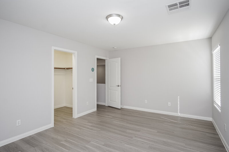 2,055/Mo, 186 Carlsbad Caverns Street Henderson, NV 89012 Master Bedroom View 3