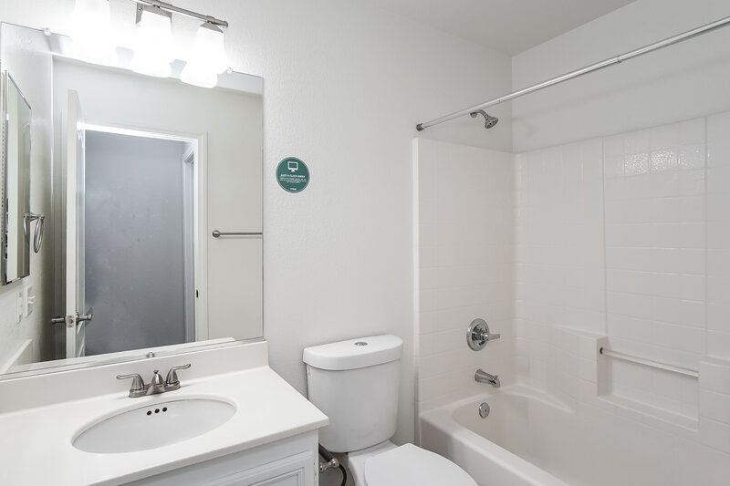 2,055/Mo, 186 Carlsbad Caverns Street Henderson, NV 89012 Bathroom View