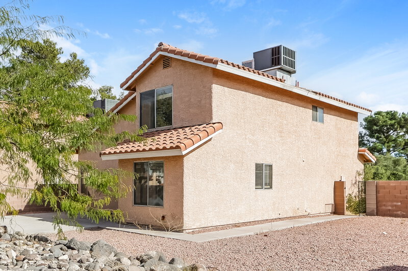 1,870/Mo, 109 Quiet Desert Lane Henderson, NV 89074 Rear View