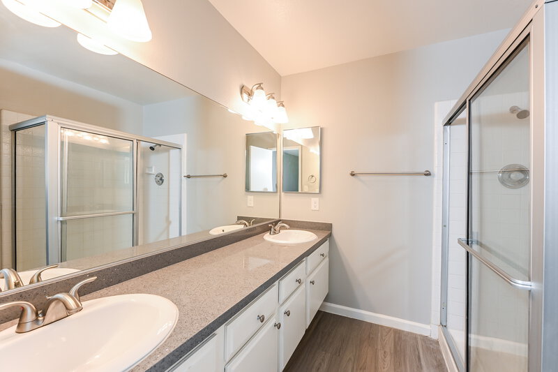 1,895/Mo, 2811 Cacto Court Henderson, NV 89074 Main Bathroom View 2