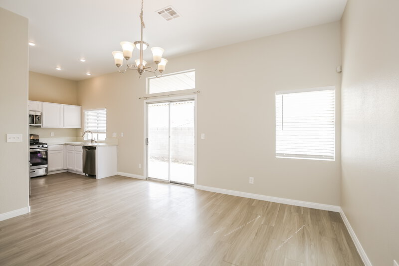1,985/Mo, 3219 Panamint Ct North Las Vegas, NV 89032 Dining Room View