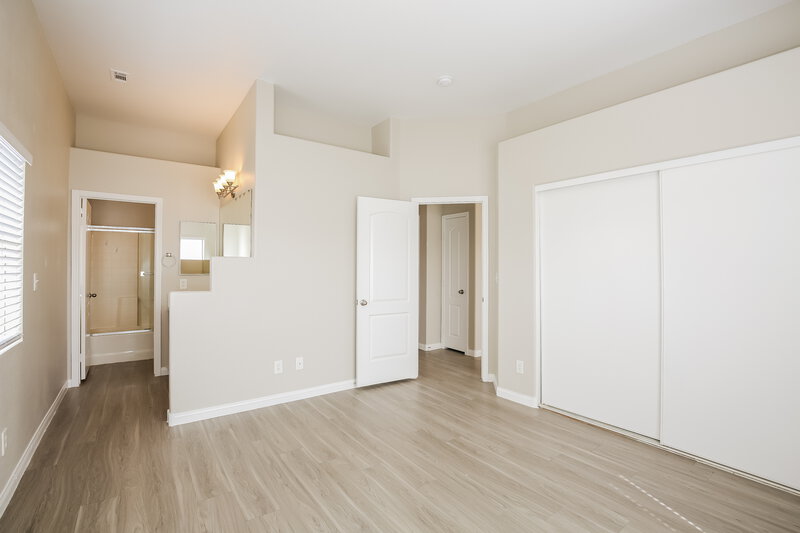 1,985/Mo, 3219 Panamint Ct North Las Vegas, NV 89032 Main Bedroom View 2