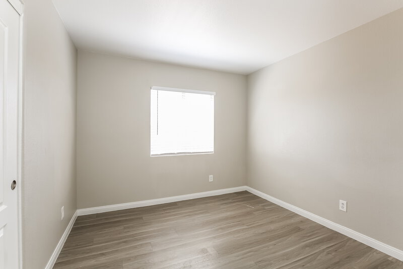 1,975/Mo, 3219 Panamint Ct North Las Vegas, NV 89032 Bedroom View 2