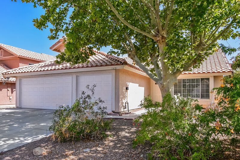 2,930/Mo, 1621 Running Creek Drive North Las Vegas, NV 89031 Front View