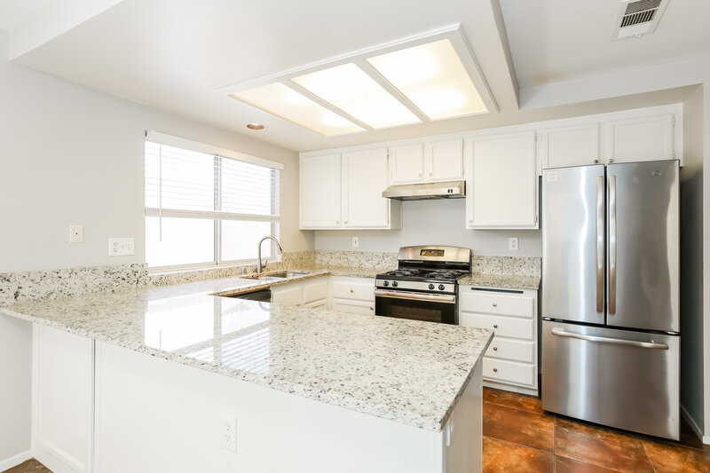 0/Mo, 1621 Running Creek Drive North Las Vegas, NV 89031 Kitchen View