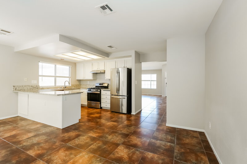 0/Mo, 1621 Running Creek Drive North Las Vegas, NV 89031 Family Room View 2