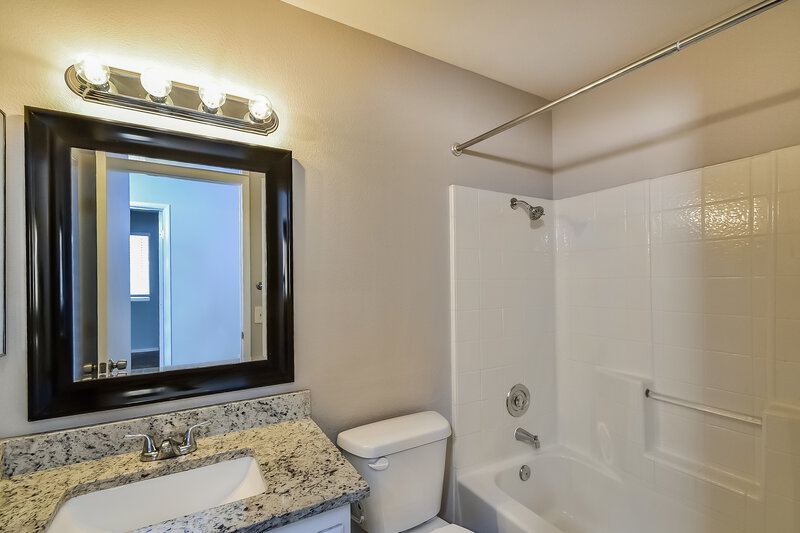 2,930/Mo, 1621 Running Creek Drive North Las Vegas, NV 89031 Bathroom View