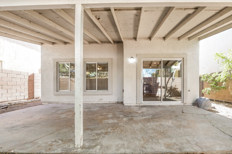 2,070/Mo, 6231 Blushing Willow St North Las Vegas, NV 89081 Rear View 2