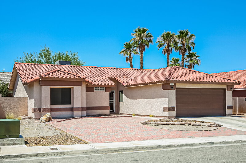 1,840/Mo, 504 Stonehurst Dr North Las Vegas, NV 89031 Front View