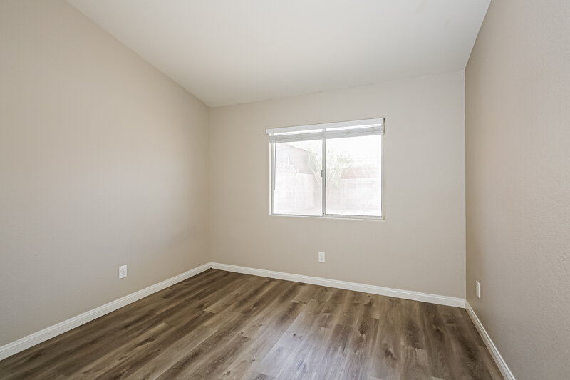 1,840/Mo, 504 Stonehurst Dr North Las Vegas, NV 89031 Bedroom View 2