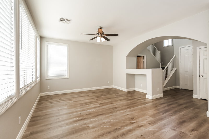 2,195/Mo, 1857 Bayhurst Ave North Las Vegas, NV 89031 Living Room View