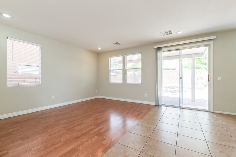 2,100/Mo, 4150 Buteo Ln North Las Vegas, NV 89084 Dining Room View