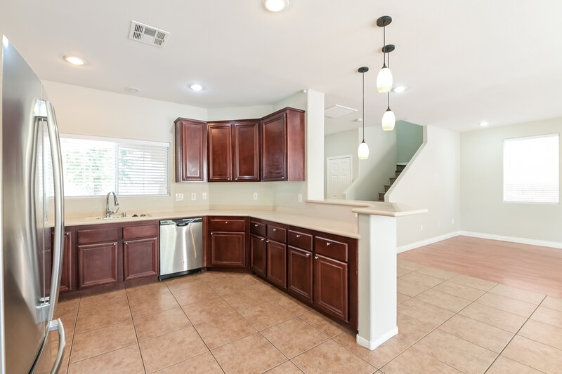 2,100/Mo, 4150 Buteo Ln North Las Vegas, NV 89084 Kitchen View 2