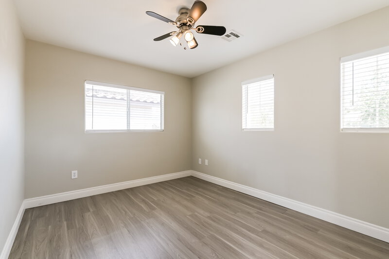 2,100/Mo, 4150 Buteo Ln North Las Vegas, NV 89084 Main Bedroom View