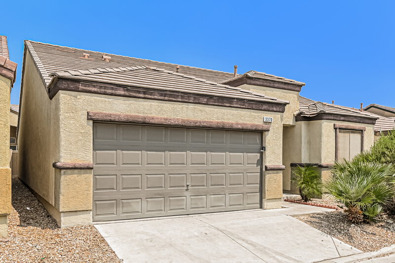 2,050/Mo, 3370 Wasatch Cedars St Las Vegas, NV 89122 Front View