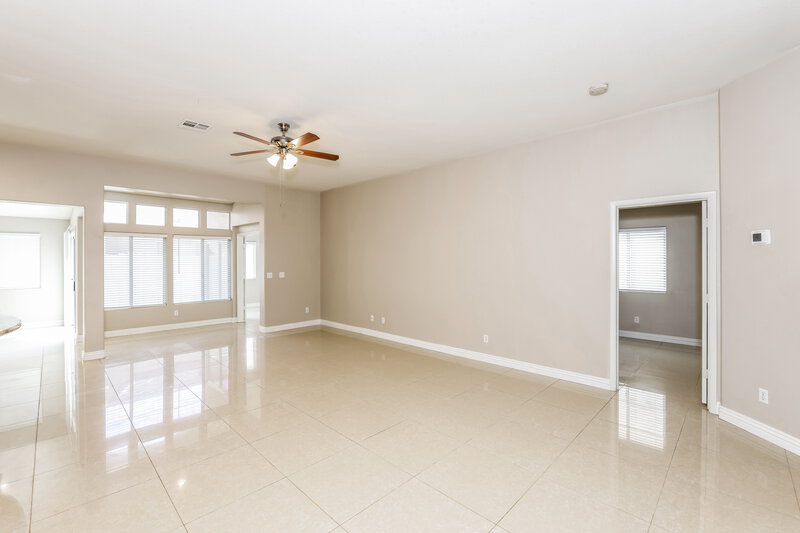 1,945/Mo, 3370 Wasatch Cedars St Las Vegas, NV 89122 Living Room View 3