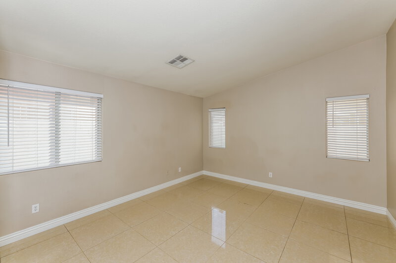 1,945/Mo, 3370 Wasatch Cedars St Las Vegas, NV 89122 Main Bedroom View