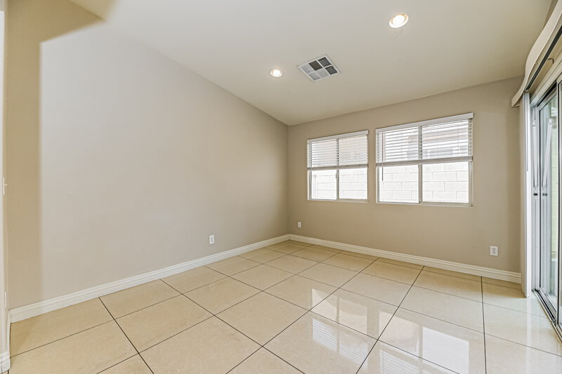 2,050/Mo, 3370 Wasatch Cedars St Las Vegas, NV 89122 Bedroom View