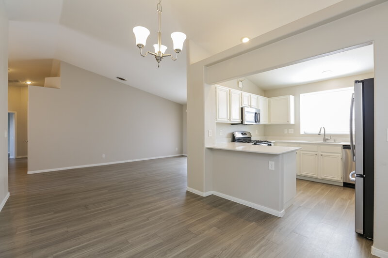 2,410/Mo, 541 Vantage Ave Henderson, NV 89002 Dining Room View