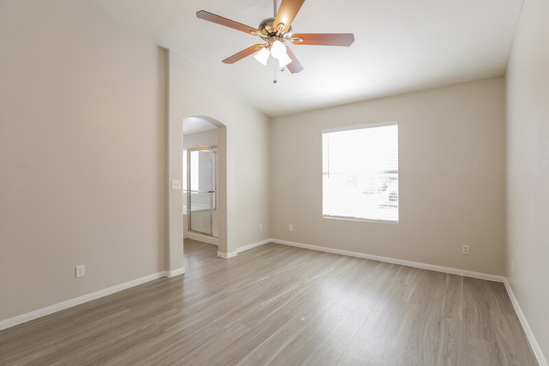 2,410/Mo, 541 Vantage Ave Henderson, NV 89002 Main Bedroom View 2