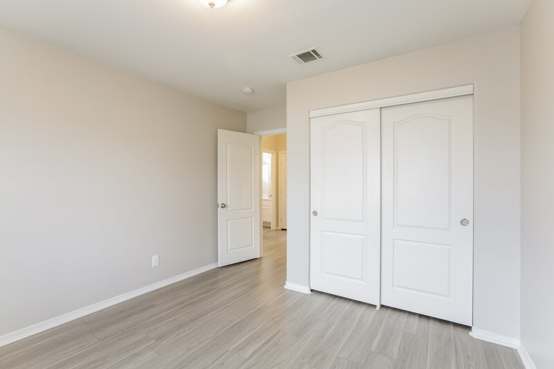 2,410/Mo, 541 Vantage Ave Henderson, NV 89002 Bedroom View 4