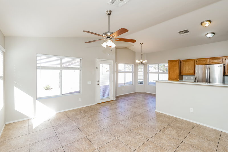 2,030/Mo, 7836 Scammons Bay Ct Las Vegas, NV 89129 Family Room View 3
