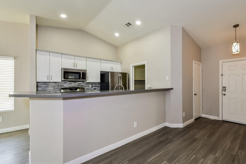 1,820/Mo, 5533 Soft Whispers St North Las Vegas, NV 89031 Kitchen View 3