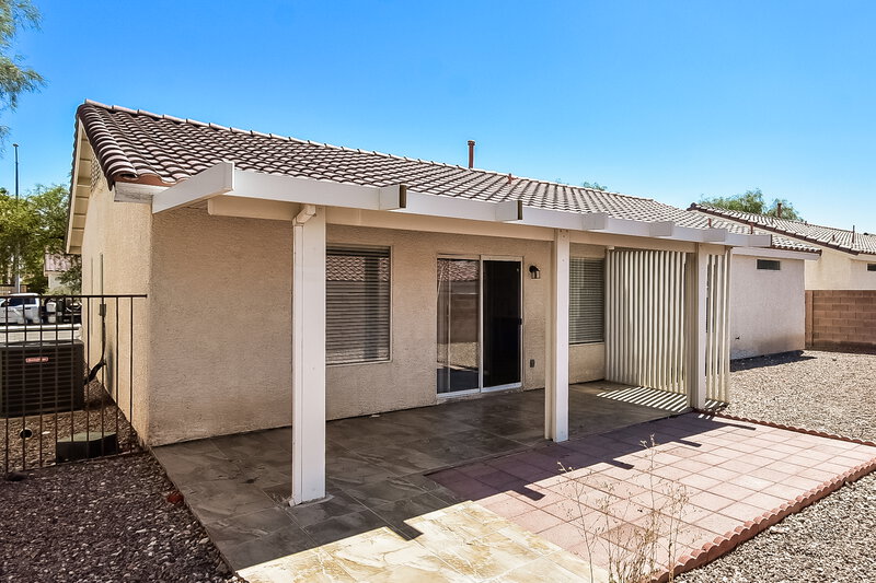 2,180/Mo, 3118 Flower Garden Ct North Las Vegas, NV 89031 Rear View