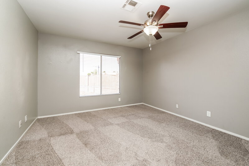 1,890/Mo, 4722 Checker Way North Las Vegas, NV 89031 Main Bedroom View 2
