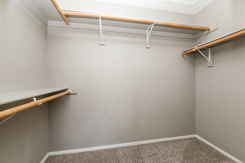 1,890/Mo, 4722 Checker Way North Las Vegas, NV 89031 Walk In Closet View