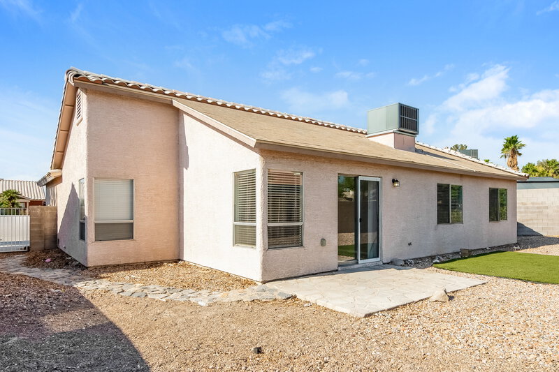 1,890/Mo, 4722 Checker Way North Las Vegas, NV 89031 Rear View 2
