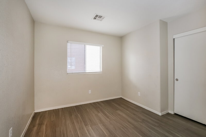 2,045/Mo, 2114 Heritage Ridge Ave North Las Vegas, NV 89031 Bedroom View 2
