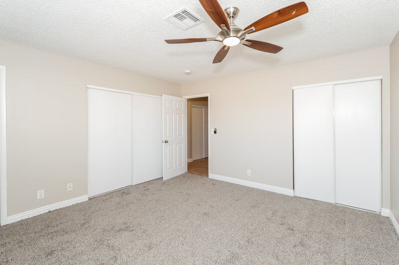 1,885/Mo, 390 Newbury Ct Henderson, NV 89015 Main Bedroom View 2